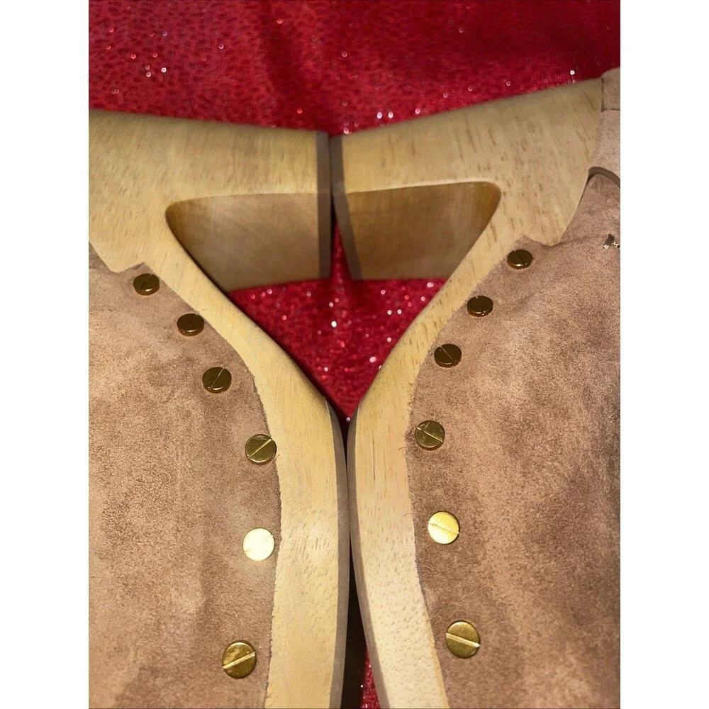 Veronica Beard Dacey Buckle Suede Clogs size 11M USA women Tan Pecan Wood Metals